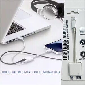 GabbaGoods 2-in-1 Lightning to Headphone Audio and Charger Adapter
